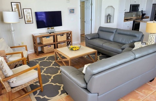 Thomas Drive Condo | Spectacular 3-bedroom; Wrap-around balcony; Gulf Front; Beach Set up Included!