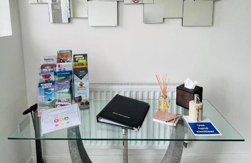 Bangor House | Spectacular 4 Bedroom Sea View Residential Home