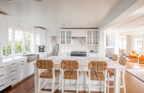 Kennebunk House | Spectacular 4-Bedroom Luxury Home with Ocean and Mother's Beach Views!