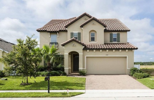 West Haven House | Spectacular 6 Bed Pool Home with Game Room-1287YC