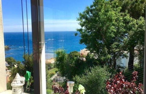 Llanca Apartment | Spectacular apartment with fantastic panoramic views