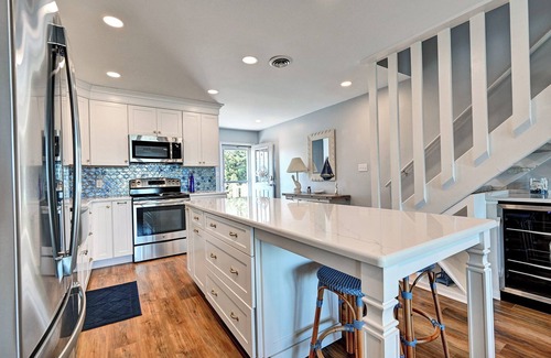 Fenwick Landing House | Spectacular Bay Views Near Fenwick Island - 3BR Coastal Retreat! Community Pool, WIFI, Beach Town, Shopping and Restaurants!