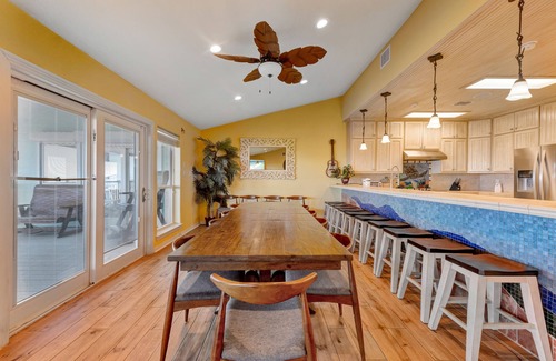 Port Aransas House | Spectacular Beach front home! Amazing endless views! Private Pool & Boardwalk