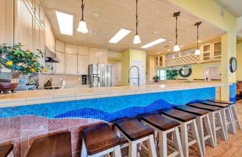 Port Aransas House | Spectacular Beach front home! Amazing endless views! Private Pool & Boardwalk