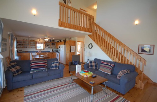 Darnley Cottage | Spectacular beach house location - Thundercove Beach