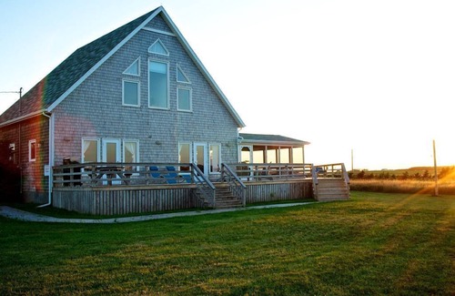 Darnley Cottage | Spectacular beach house location - Thundercove Beach