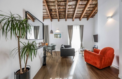 La Roqueta Apartment | Spectacular renovated studio penthouse