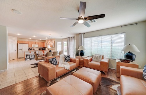 San Tan Valley House | Spectacular Golf Getaway and Fun in the Sun in Johnson Ranch!
