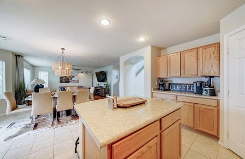 San Tan Valley House | Spectacular Golf Getaway and Fun in the Sun in Johnson Ranch!
