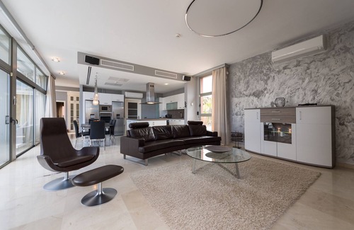 Mogan Ski Chalet | Spectacular house with private heated pool in paradise