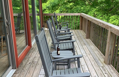 Caryville House | Spectacular lake front home, wide water views, and just 10 minutes off I75!