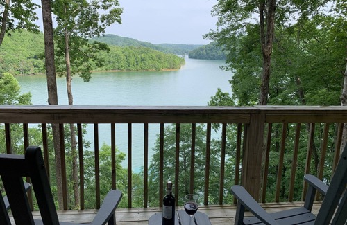 Caryville House | Spectacular lake front home, wide water views, and just 10 minutes off I75!