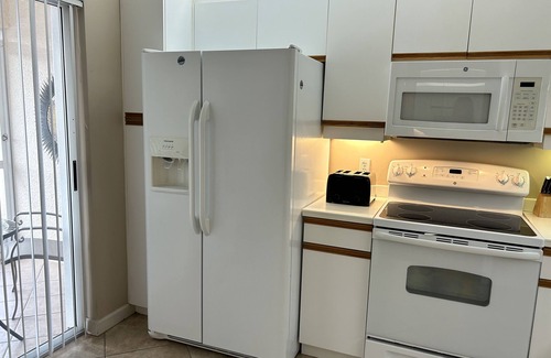 Naples Condo | SPECTACULAR LAKE VIEW FROM CONDO Resort style pool DEC & JAN available