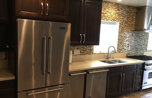 Lakewood Village House | Spectacular Lakewood Village Residence