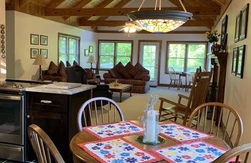 Sautee Nacoochee Cottage | Spectacular Mountain Views of Tray & Chimney Mountains