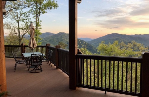 Topton House | Spectacular mountain view! Minutes to hiking, whitewater, fishing