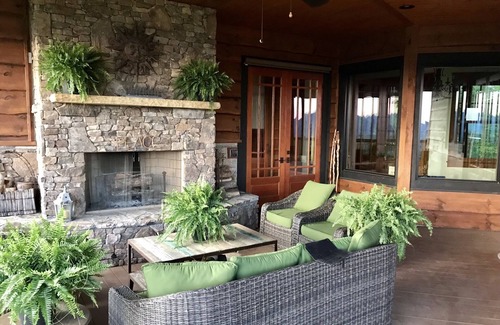 Topton House | Spectacular mountain view! Minutes to hiking, whitewater, fishing