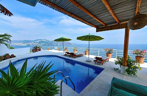 Caleta House | Spectacular Views From Casa Belza