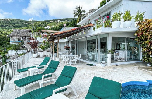 Pichilingue House | Spectacular view, private and Great service!