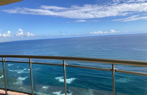 Santo Domingo Apartment | Spectacular ocean view in a comfortable and modern apt.