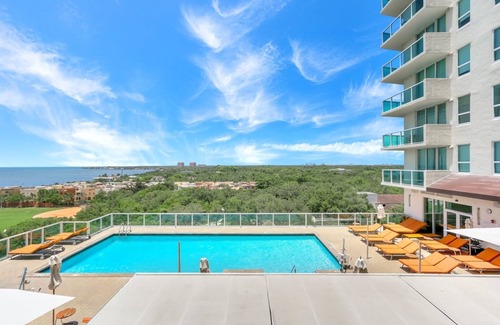 Coconut Grove Apartment | Spectacular Ocean Deluxe Apt with Free Parking
