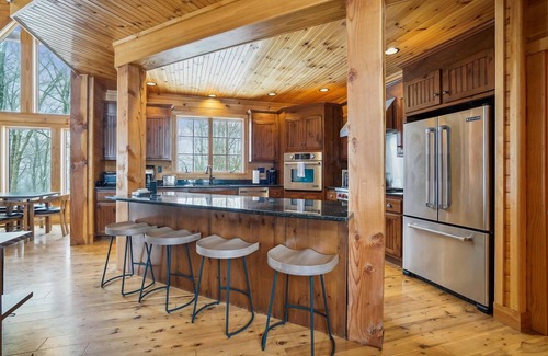 Central Vermont- Killington House | Spectacular opportunity to enjoy the finest property in Killington Summit
