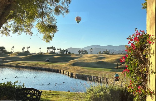 La Quinta House | Spectacular PGA West Stadium Course, Pond Front, Gas BBQ, Steps to Pool and Spa