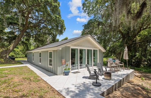Riverland Terrace House | Spectacular Riverview Home Near Folly Beach and Downtown Charleston - BRAND NEW!