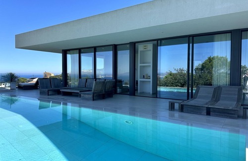 Begur Villa | SPECTACULAR SEA VIEWS. INFINITY POOL . LIFT.