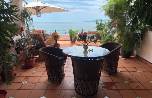 Amapas Condo | Spectacular Spacious Spanish Colonial 2BR 2BA Terrace Oceanview private Jacuzzi