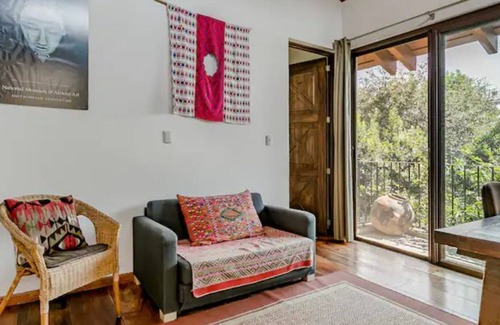 Antigua Guatemala House | Spectacular Volcano Vistas from a Captivating Home