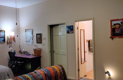 Rio Rancho Apartment | Spectacular views from this Terrific studio with AC near balloon fiesta.