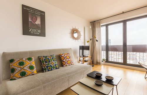 Epinettes Apartment | Spectacular views from Batignolles-Monceau, by Veeve