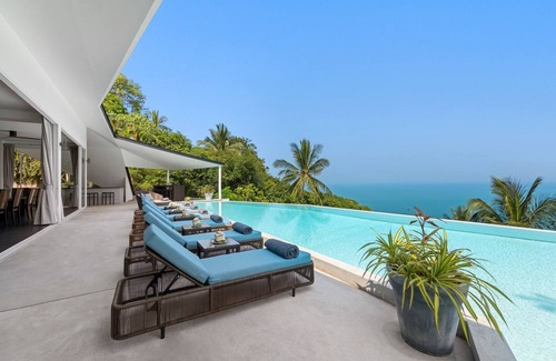 Lamai Villa | Spectacular Views: Kachamudee 5 BR Villa with Pool