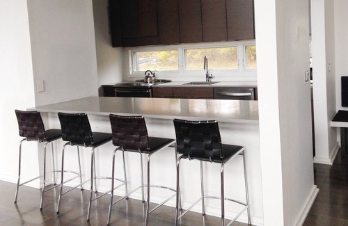 Warwick House | Spectacular Views-The Modern Mountaintop Retreat One hour from NYC
