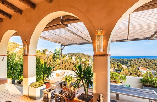 Quint Mar Villa | Spectacular Villa Ibizenca with sea views and private heated pool*. All en-suite