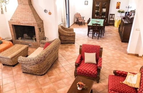 Avola Villa | Spectacular Villa in the Natural Reserve of Cava Grande with 8/12 beds