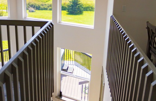 Oak Harbor House | Spectacular Villa on 5 Acre Hill, Panoramic NW Mountains/Sound Views. Sauna,Spa!