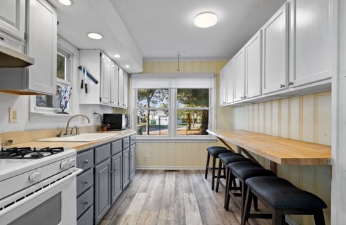 Speedway House | Speedway-N-Pines, Home Away from Home