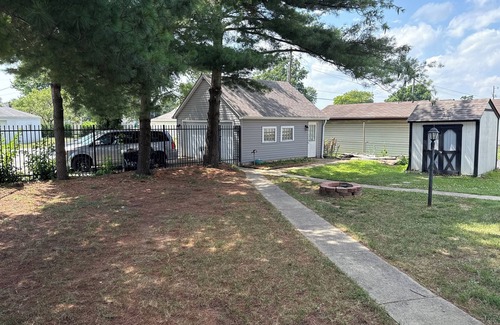Speedway House | Speedway-N-Pines, Home Away from Home