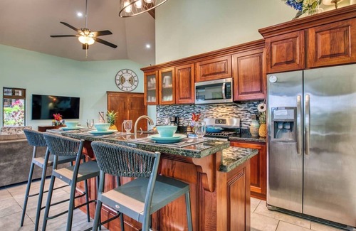 Tronadora Villa | Spellbinding views, 4 full suites, Hot Tub!