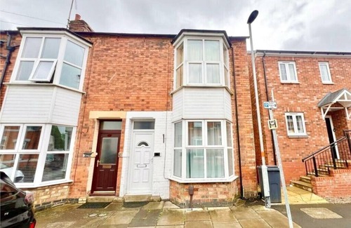 Northampton House | Spencer Street Retreat in Northampton