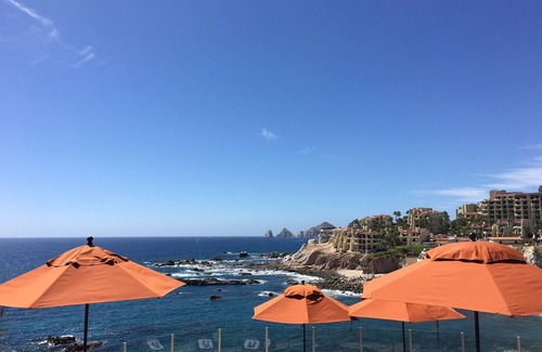 El Tezal Resort | Spend An Amazing Vacation with Ocean Front and True Relaxation