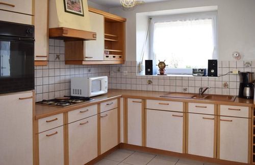 Planguenoual House | Spend an unforgettable vacation in this vacation home.