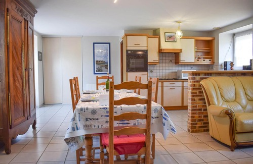Planguenoual House | Spend an unforgettable vacation in this vacation home.