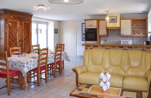 Planguenoual House | Spend an unforgettable vacation in this vacation home.