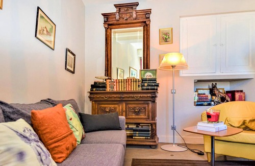 Pouzilhac House | Spend an unforgettable vacation in this spacious vacation home with private pool.