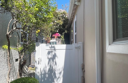 Hermosa Beach Cottage | Spend August in Hermosa Beach, CA!nMinimum 30 night stay