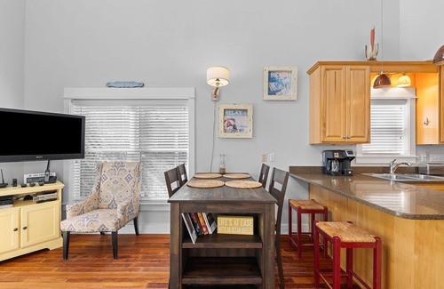 Port St. Joe House | Spend Fall by the Beach! Gulf Views! Short Walk to Beach! Dog-Friendly!
