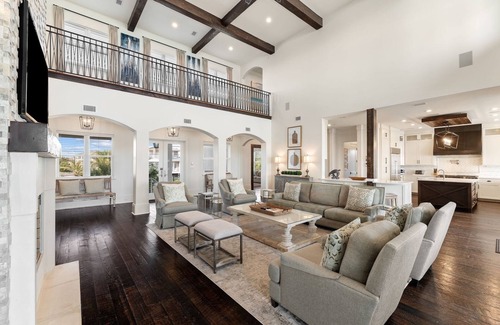 Gulf Pines House | Spend Fall by the Gulf! Gulf Front! Private Heated Pool! Perfect for Weddings! Game Room!